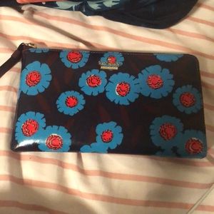 Kate Spade floral large wristlet
